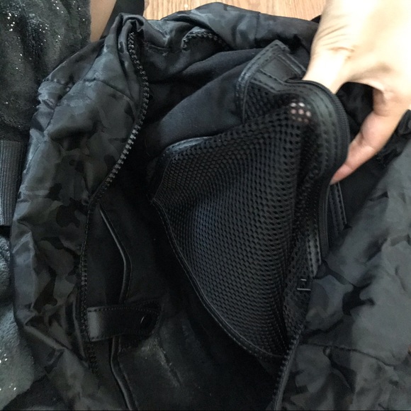 Bebe duffle bag - Picture 4 of 5